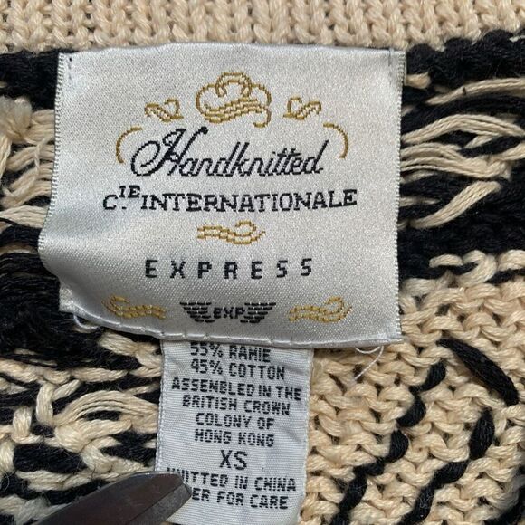 Vintage 90s Cardigan Sweater Round Neck Cropped Knit Black Dark Floral Oversized - Picture 9 of 12